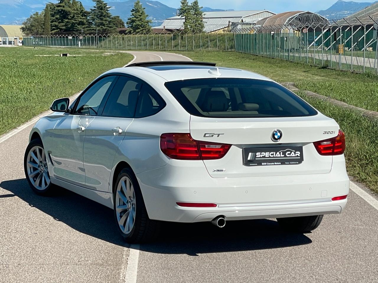 Bmw 320i GT XDrive Modern 72.000 KM!!