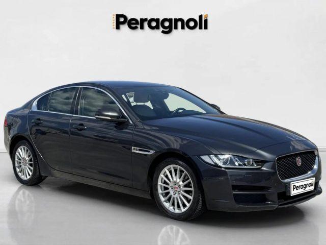 JAGUAR XE 2.0 D PURE AUTOMATICA