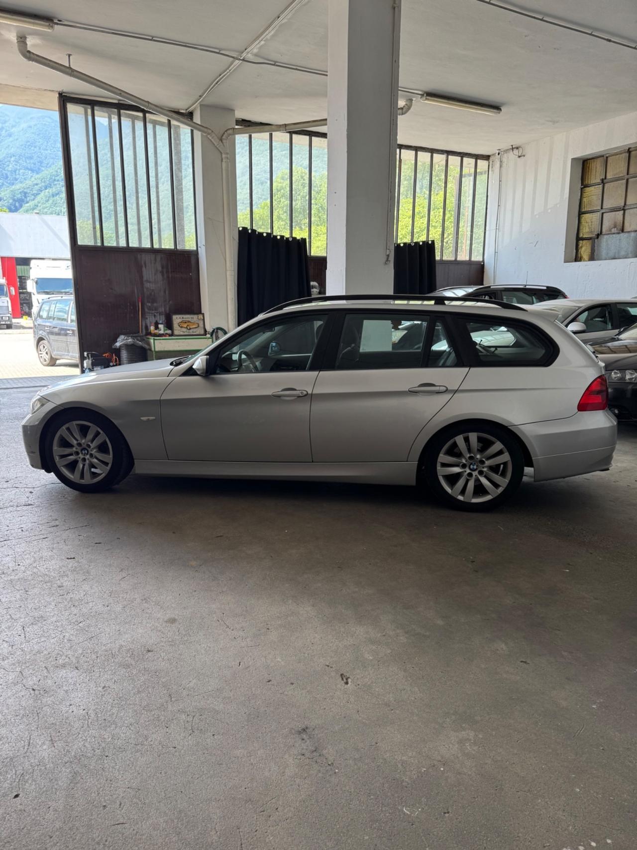 Bmw 320 320d cat Touring Eletta