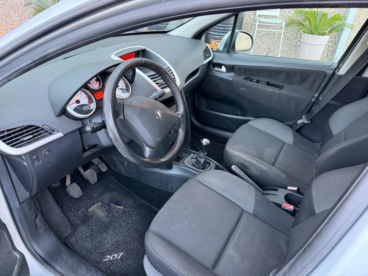 Peugeot 207 1.4 BENZINA Line ECO GPL 2030