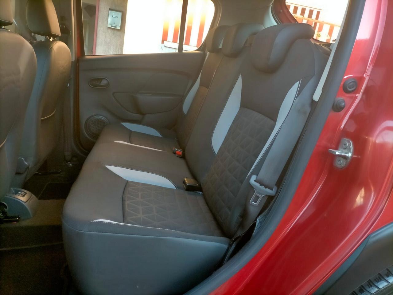 Dacia Sandero Stepway 1.5 dCi 90CV