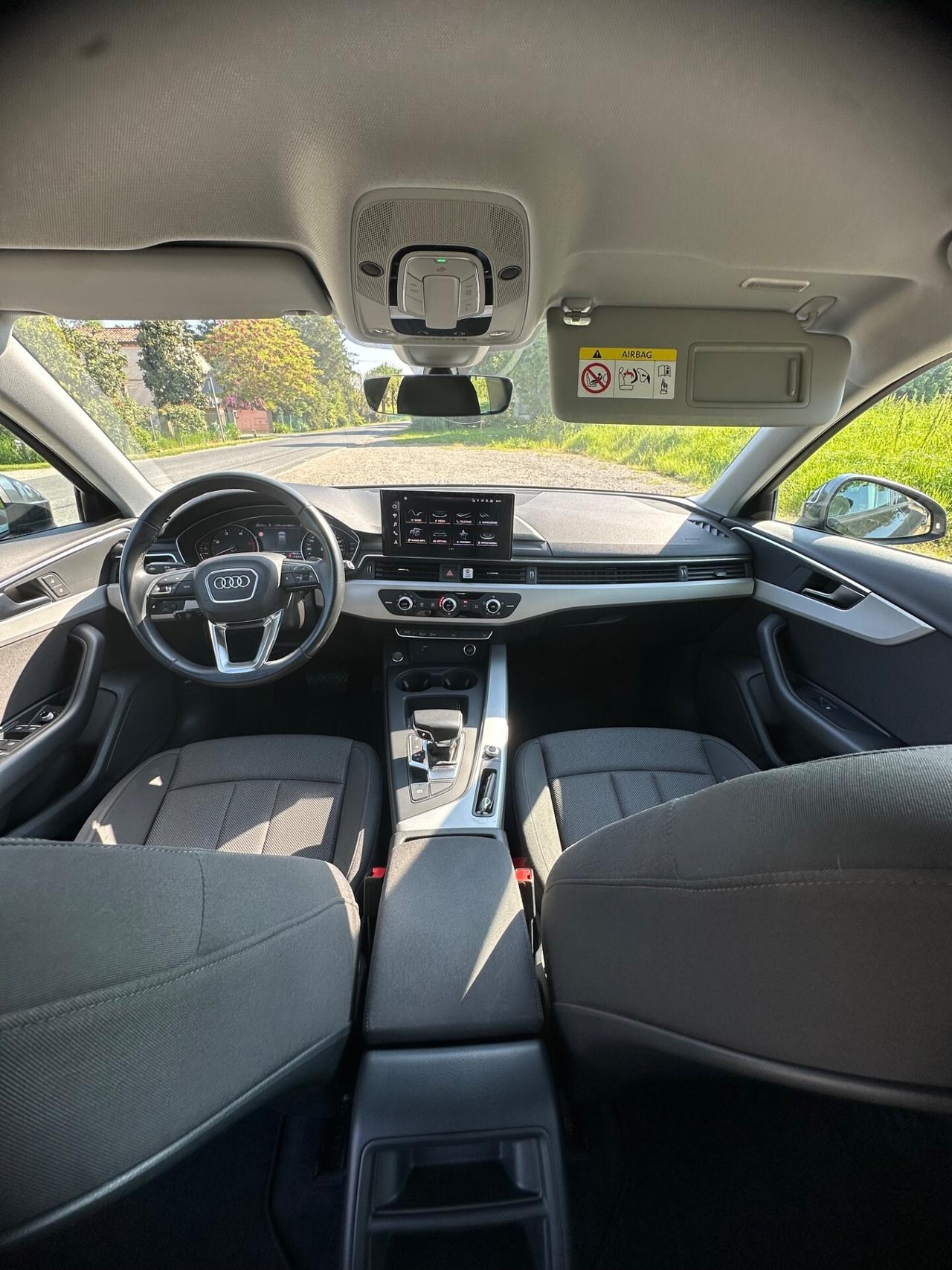 Audi A4 Avant 40 TDI quattro S tronic Business Advanced