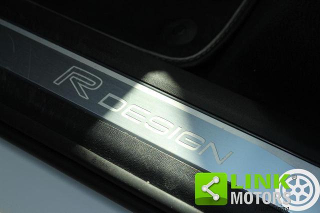 VOLVO XC90 D5 AWD Geartronic 7 posti R-design,Crystal White