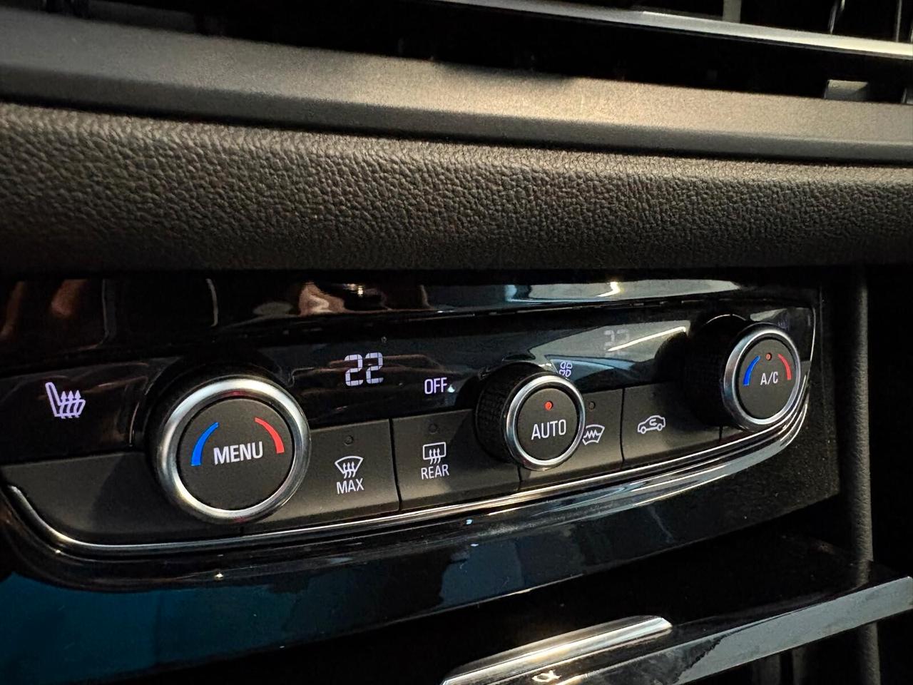 Opel Grandland ULTIMATE 1.5 diesel Ecotec aut. SPOTICAR