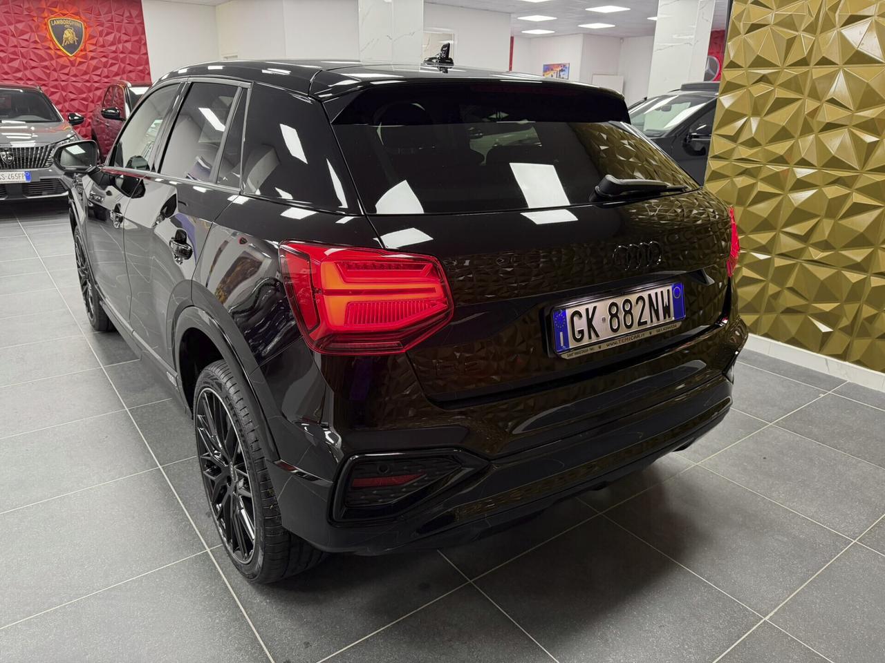 Audi Q2 30 TDI S tronic Identity Black Line