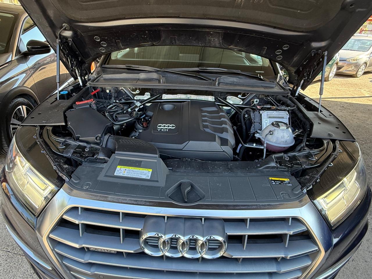 Q5 2.0 TDI 190 CV quattro S tronic/s-line/rate/permute