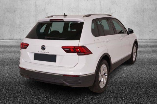 VOLKSWAGEN Tiguan 2.0 TDI 150 CV SCR DSG Life