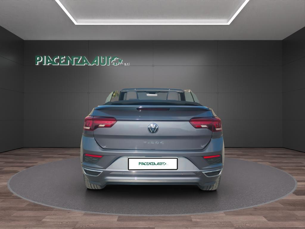 Volkswagen T-Roc Cabriolet 1.5 tsi R-LINE..VIRTUAL.CERCHI 19.NAVI