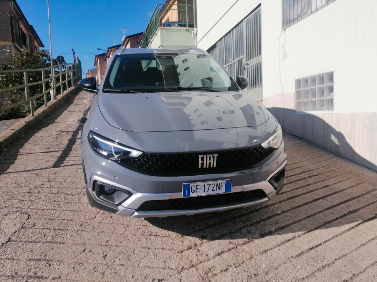 Fiat Tipo 1.3 Mjt S&S 5 P Cross