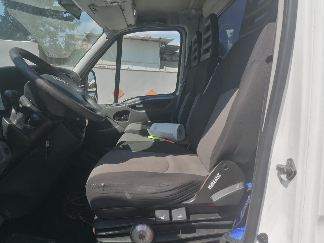 Iveco DAILY Carroattrezzi 35C18 3.0 TDI 2008