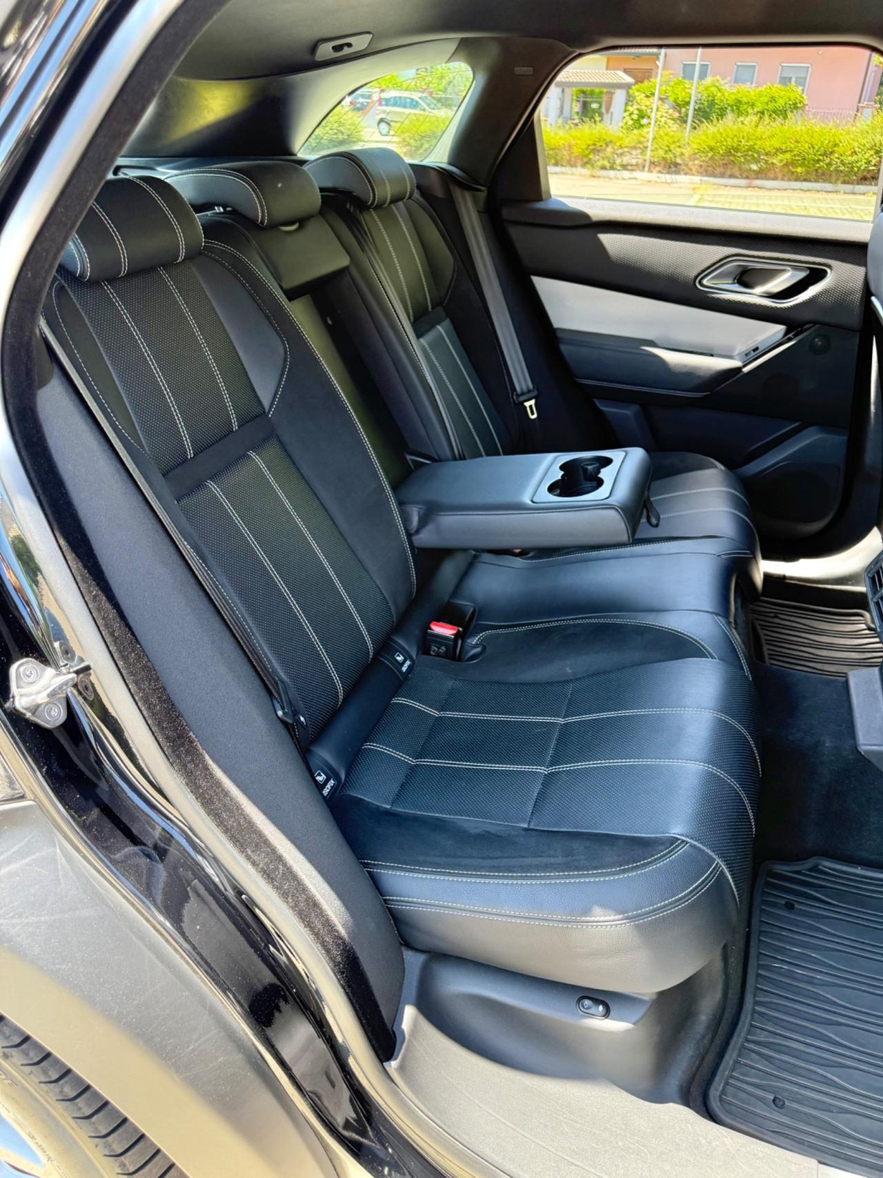 Land Rover Range Velar 3.0D V6 275 CV R-Dynamic