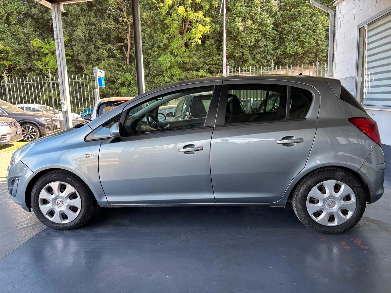 Opel Corsa 1.2 5 porte One