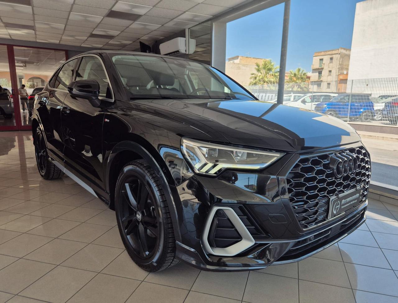 Audi Q3 Sportback 35 TDI S-tronic S-line