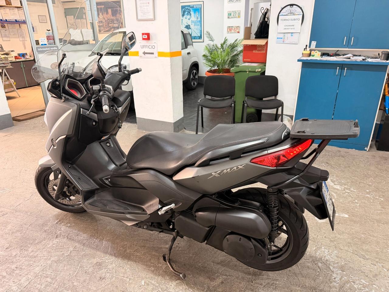 Yamaha X-Max 250