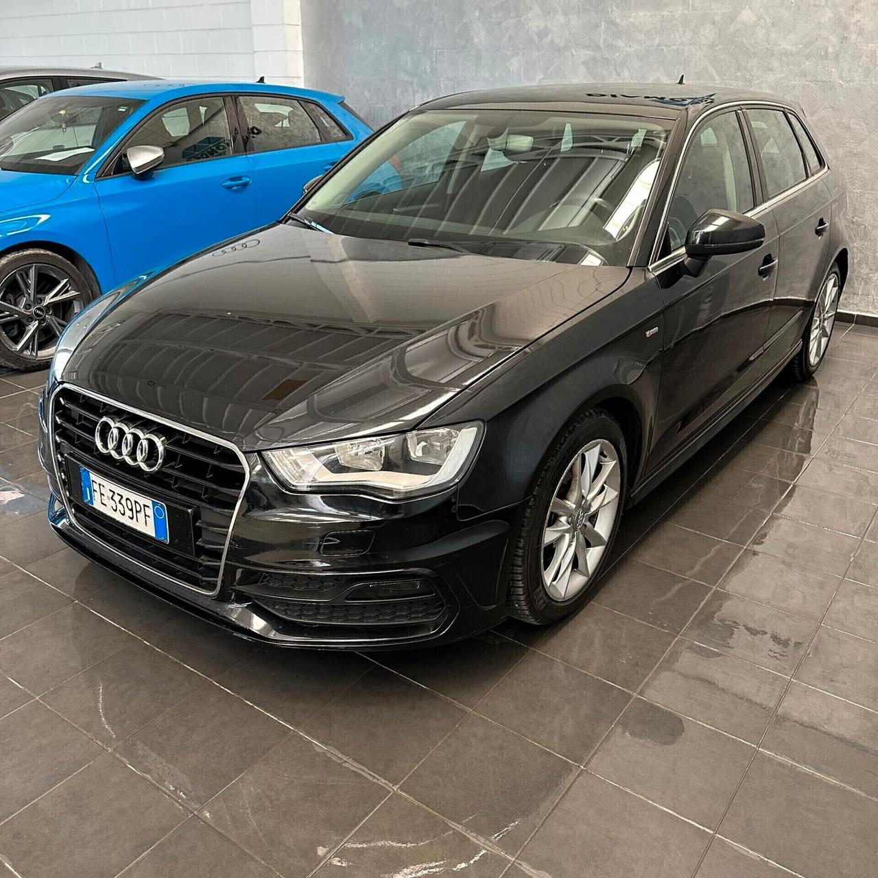 Audi A3 1.6 TDI clean diesel Ambiente S-LINE