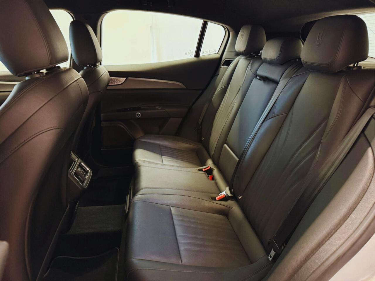 Maserati Grecale MHEV 300 CV AWD GT