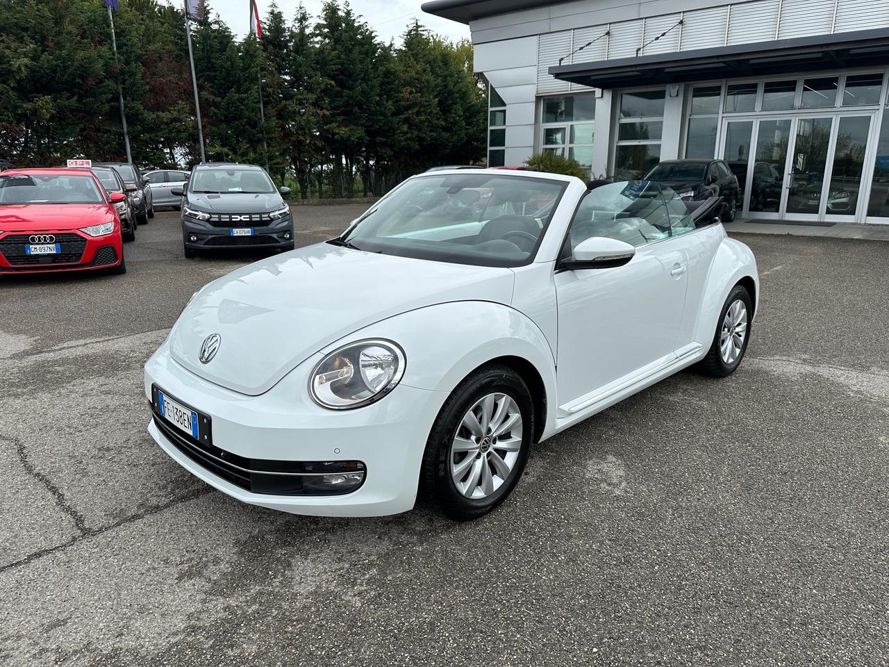 Volkswagen Maggiolino Cabrio 2.0 TDI Design BlueMotion Technology - 2016