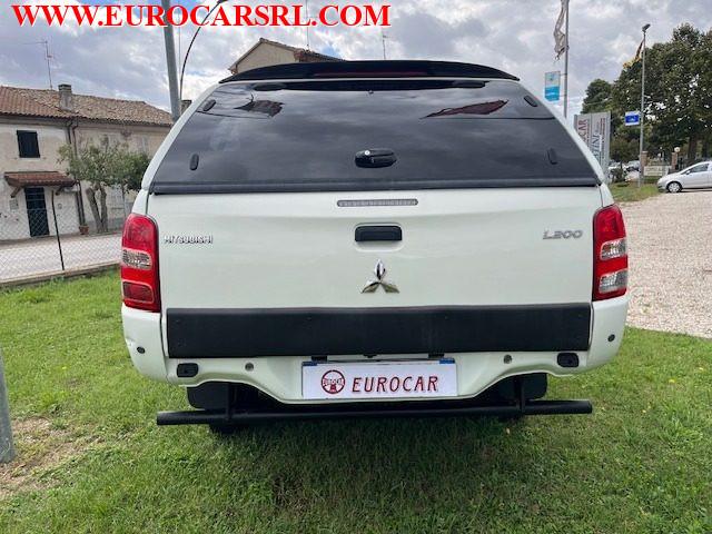 MITSUBISHI L200 2.4 DI-D/154CV Double Cab Invite