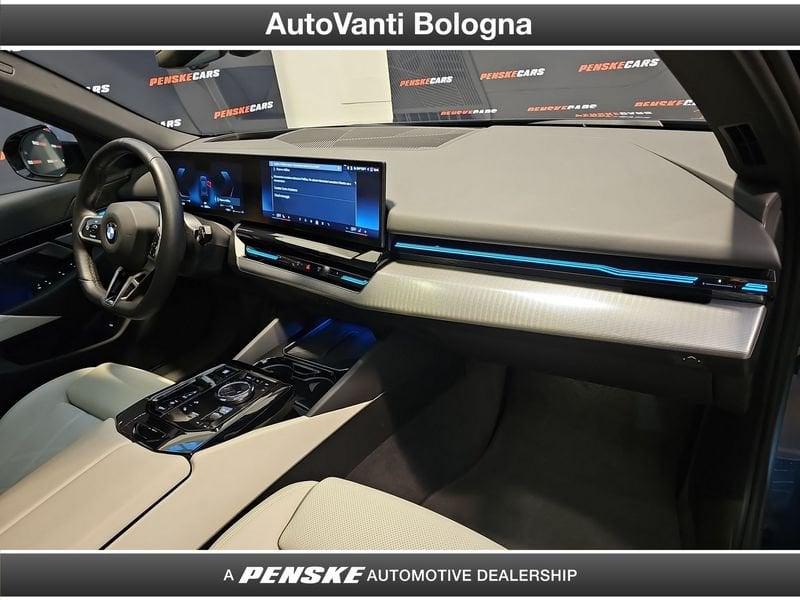 BMW Serie 5 520d 48V xDrive Touring Msport