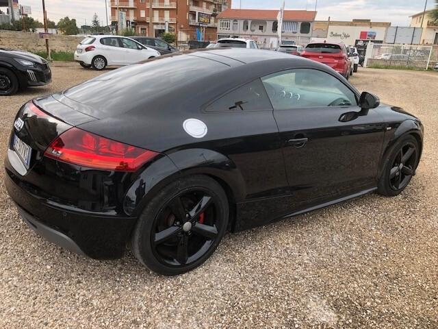 Audi TT Coupé 2.0 TDI quattro