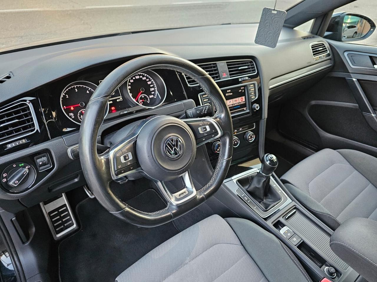 Volkswagen Golf 7 1.6 TDI 110cv R-Line Bluemotion*Unipro*Euro6*