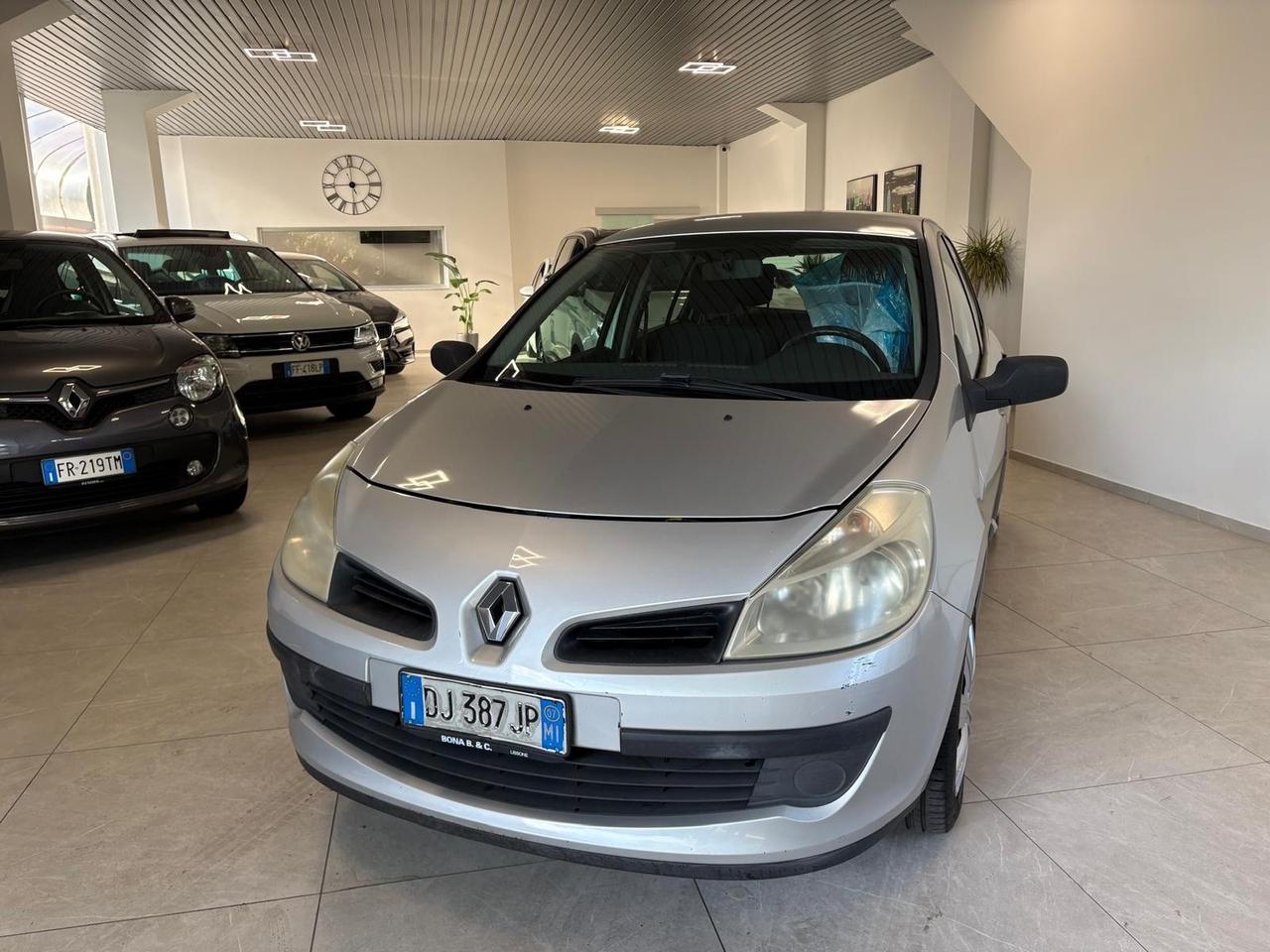 Renault Clio 1.2 16V 5 porte