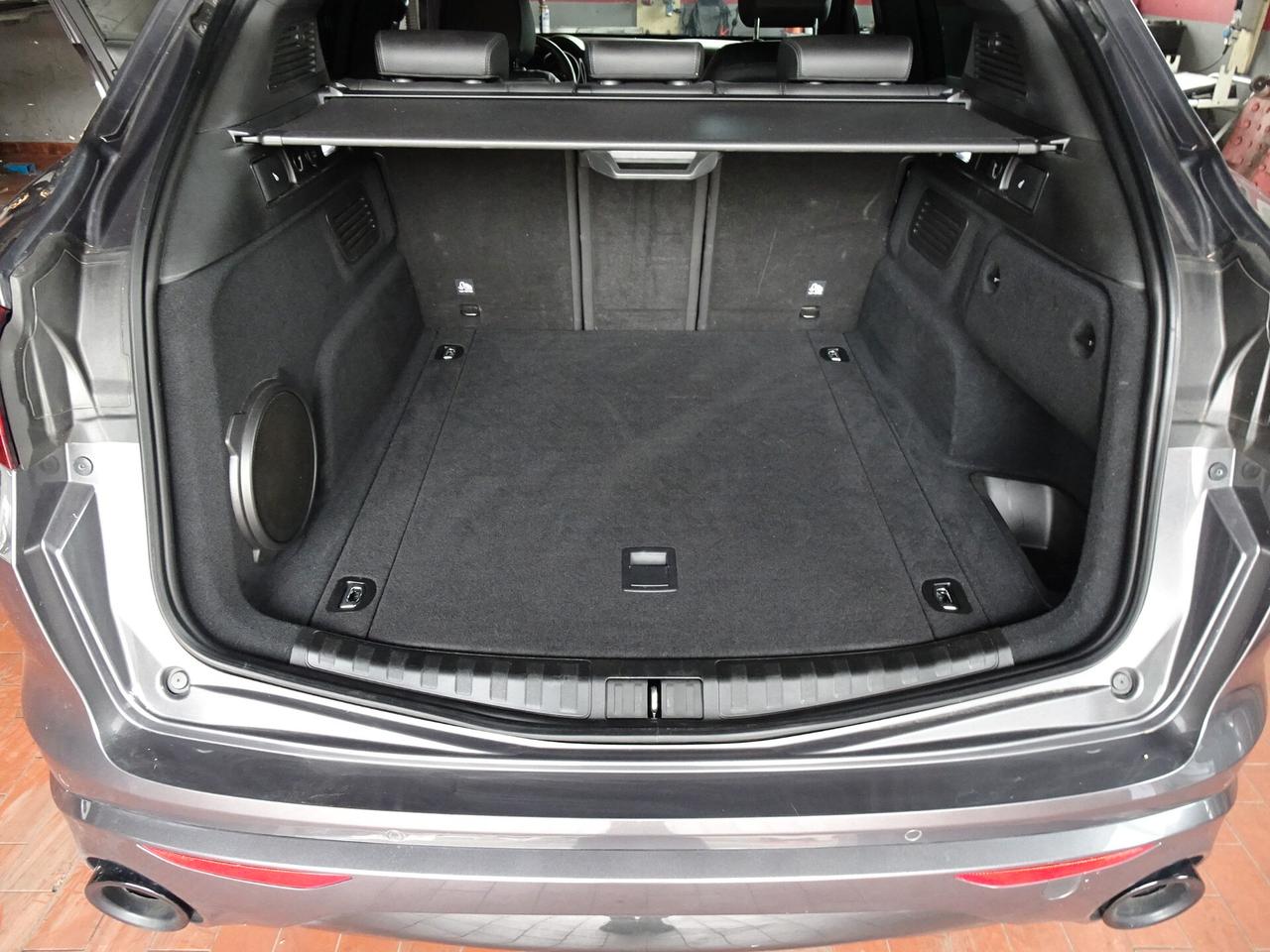 Alfa Romeo Stelvio 2.2 Turbodiesel 210 CV AT8 Q4 Veloce