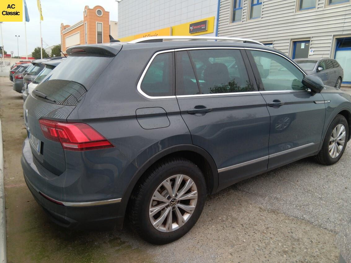 VOLKSWAGEN TIGUAN LIFE 2.0 TDI (150 CV) SCR DSG