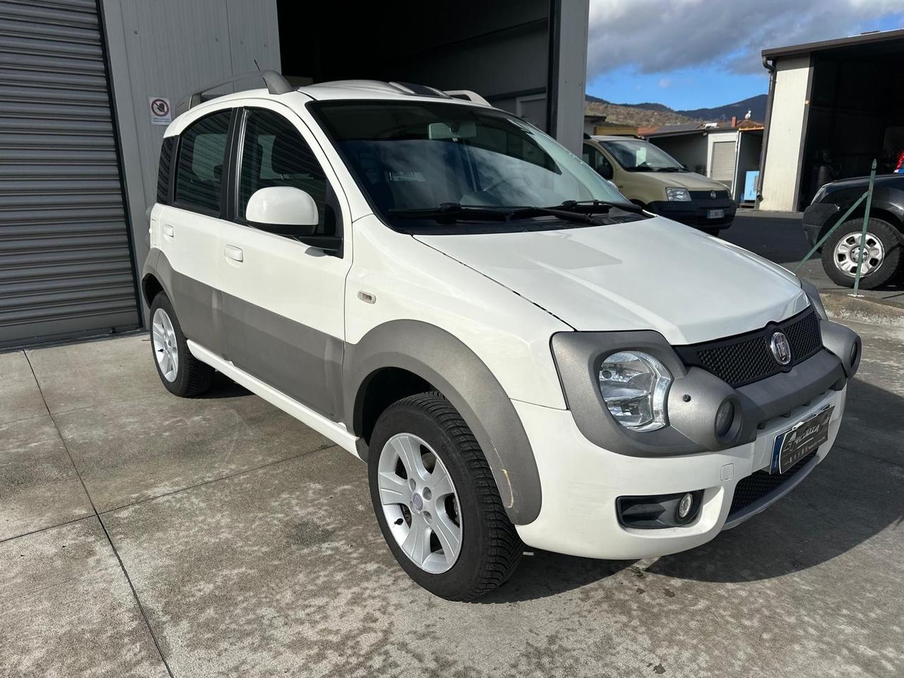Fiat Panda 1.3 MJT 16V DPF 4x4 Cross