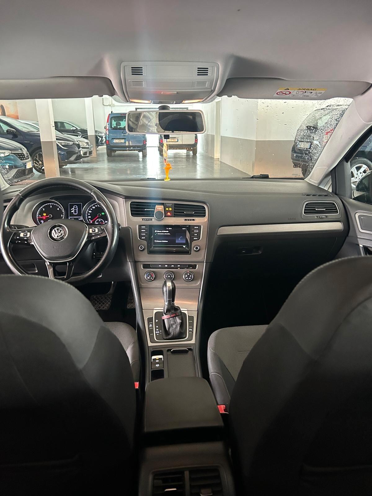 Volkswagen Golf Business 1.6 TDI 5p. Highline BlueMotion Technology