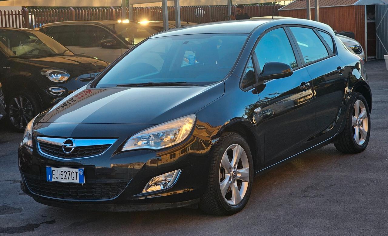 Opel Astra 1.7 CDTI 125CV 5 porte Elective