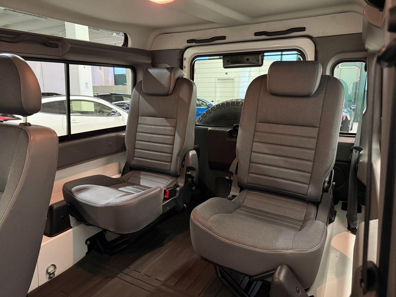 Land Rover Defender 90 2.4 Td SE SW 4 Posti Autocarro Tetto Apribile