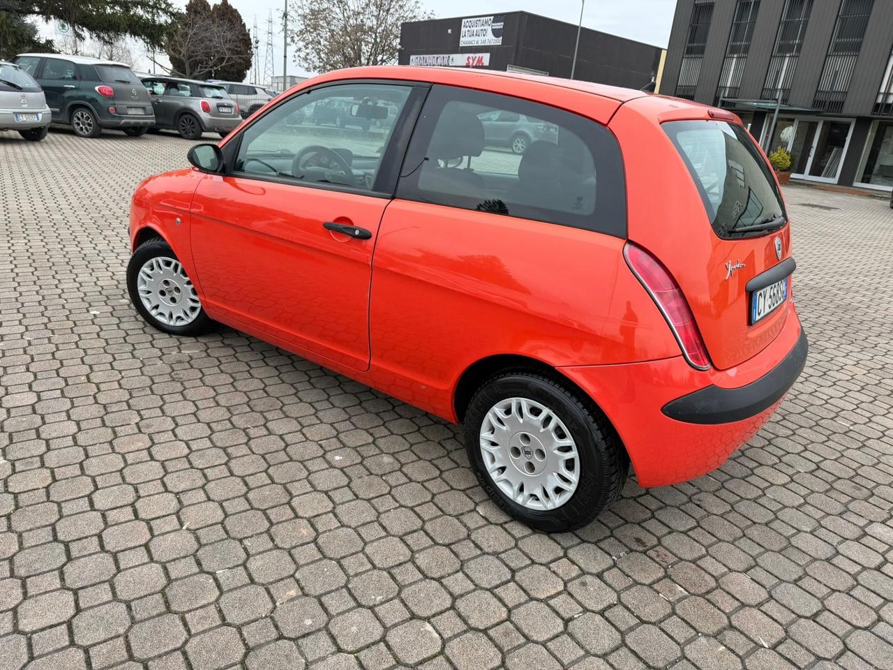 LANCIA YPSILON 1.2 BENZINA NEOPATENTATI
