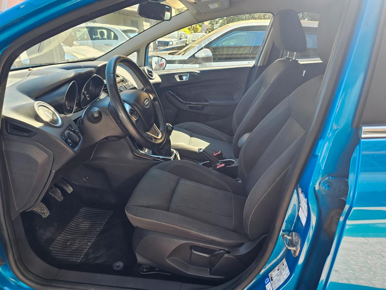 Ford Fiesta 1.4 5p. Bz.- GPL Titanium