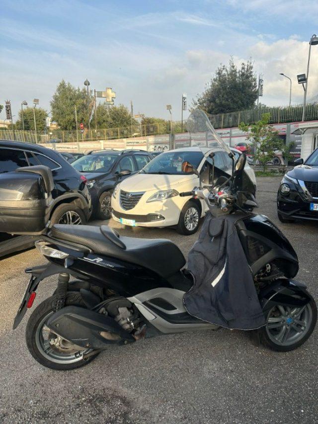 PIAGGIO MP3 LT 300 YOURBAN