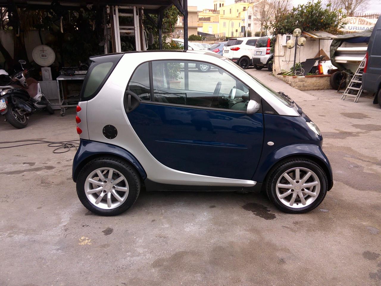 Smart ForTwo 800 coupé passion cdi 06