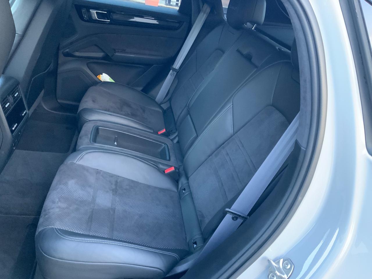 Porsche Cayenne Coupé 4.0 Turbo GT