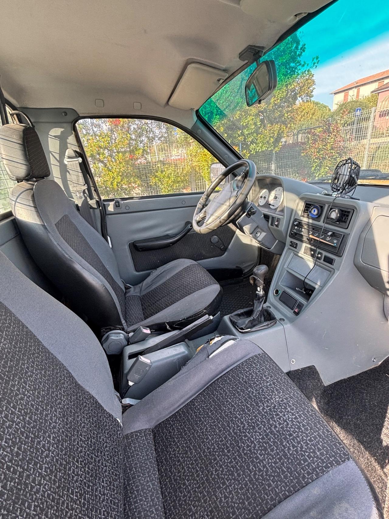 Tata Pick-Up 2.2 Dicor 16V 4x4 PC