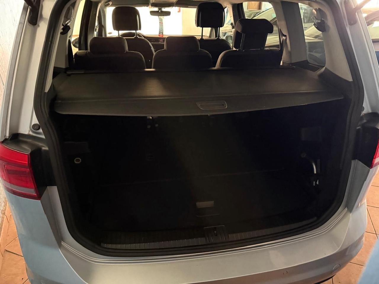 Volkswagen Touran 2.0 TDI 150 CV SCR Highline BlueMotion Technology