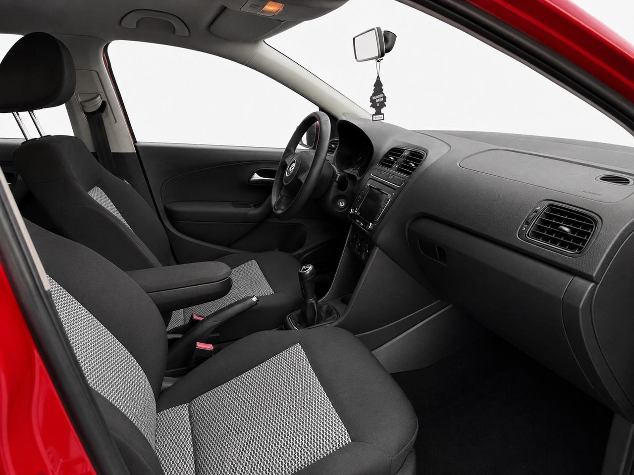 Volkswagen Polo 1.2 neopatentati 5 porte Trendline