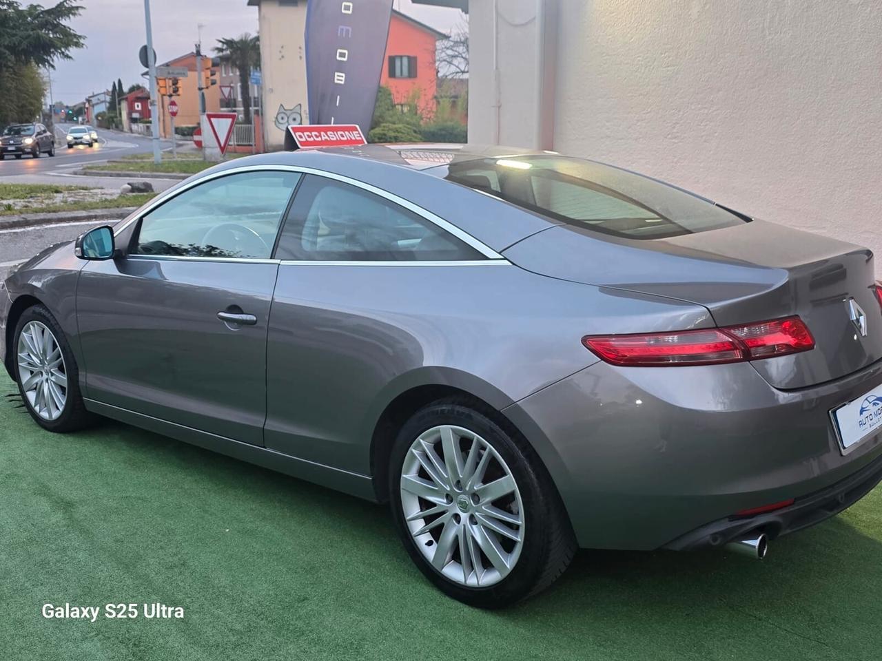 Renault Laguna Coupé 2.0 dCi 180CV 4Control