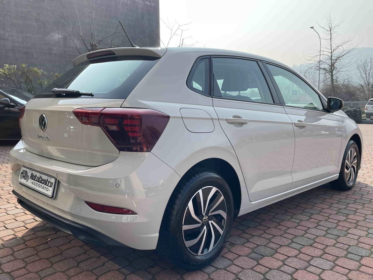 Volkswagen Polo 1.0 LIFE 80cv NEOPATENTATI