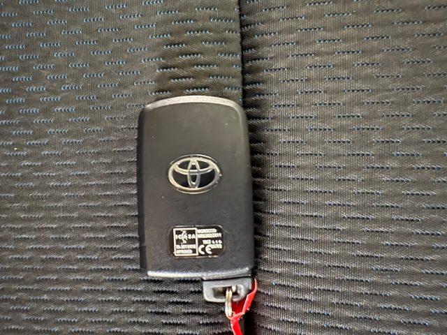 TOYOTA Yaris 1.5 IBRIDA OK NEOP PRONTA CONSEGNA