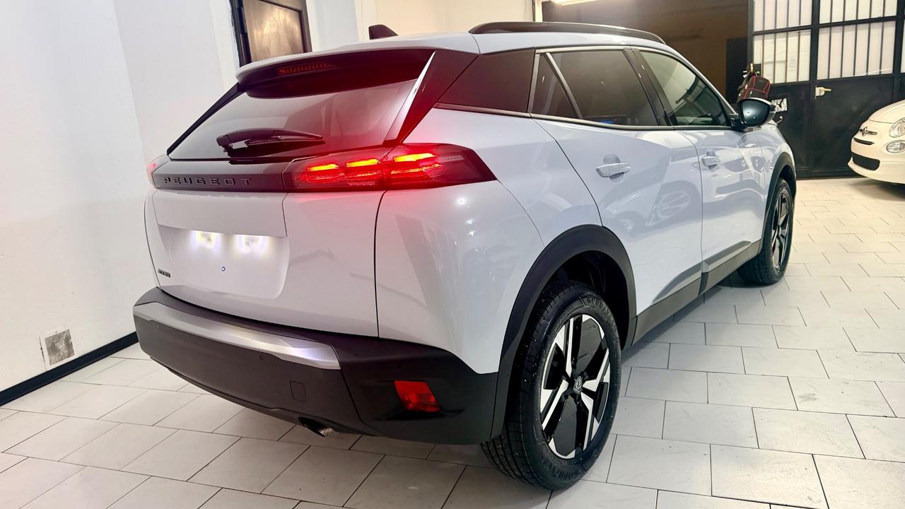 Peugeot 2008 Hybrid 110 e-DCS6 Allure