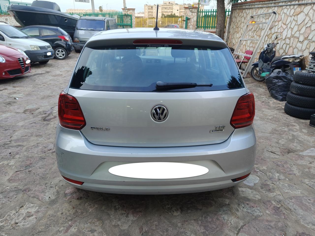 Volkswagen Polo 2015 1.4 TDI 5p. Comfortline BlueMotion Technology