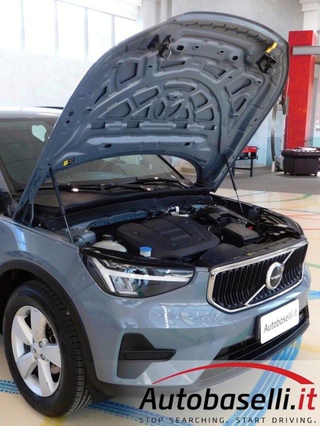 VOLVO XC40 T2 Essential