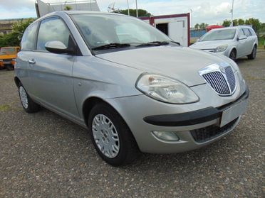 lancia y 1.2 benzina