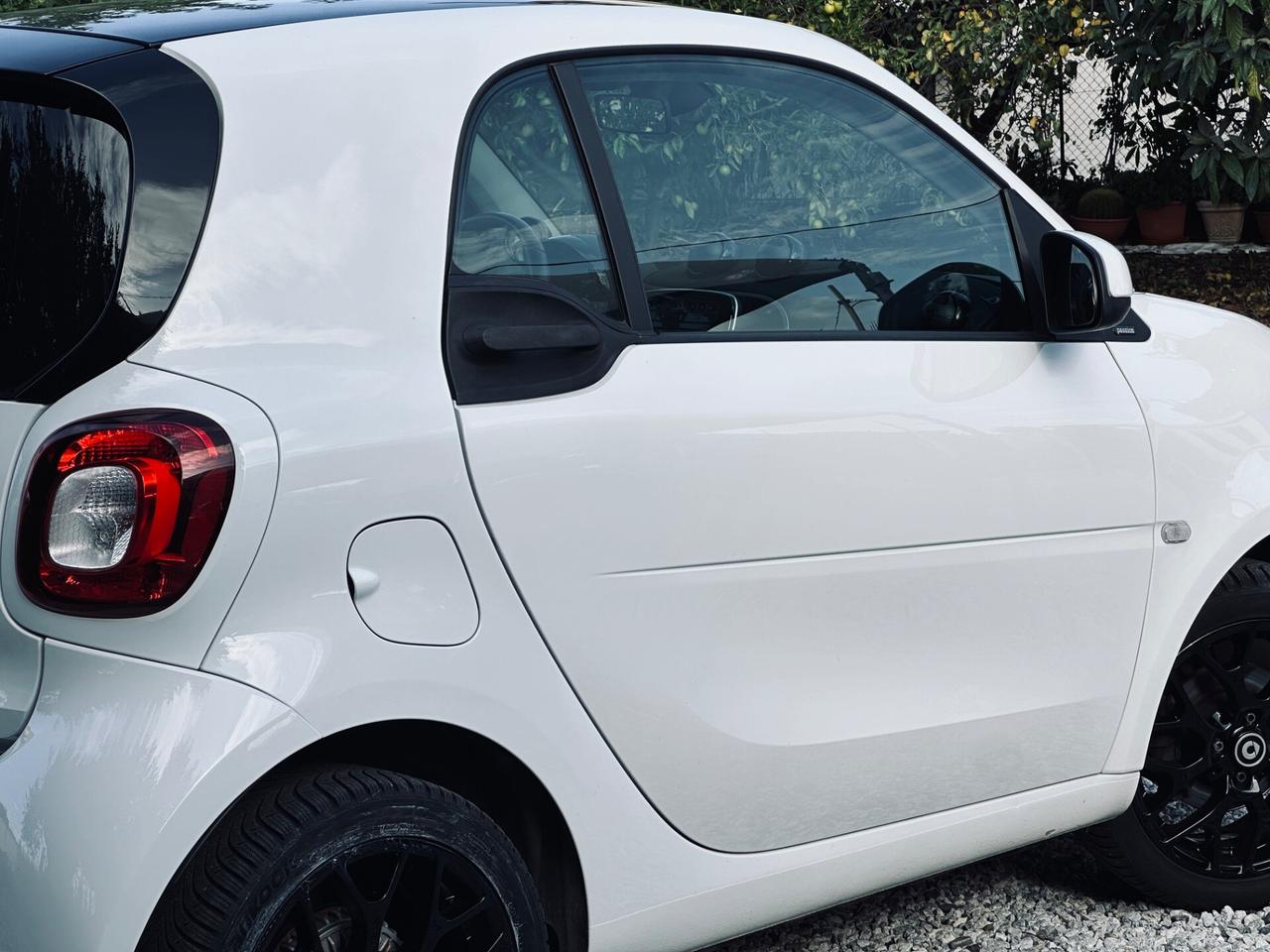 Smart fortwo 70 1.0 twinamic Superpassion