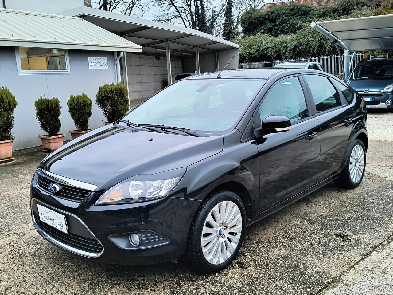 Ford Focus 1.6 Ti-VCT 5p. Benzina