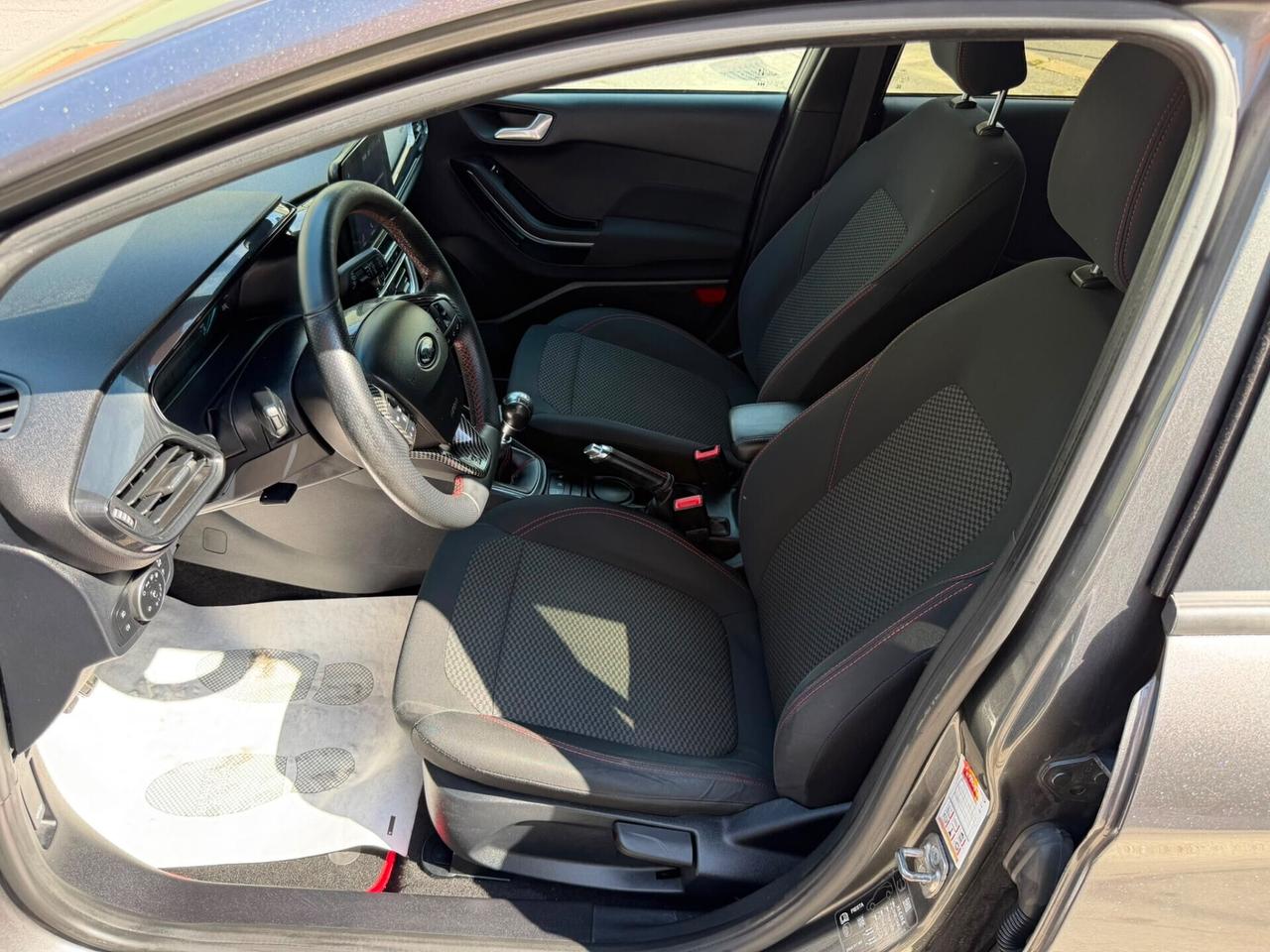 Ford Fiesta 1.0 Ecoboost 95 CV 5 porte ST-Line